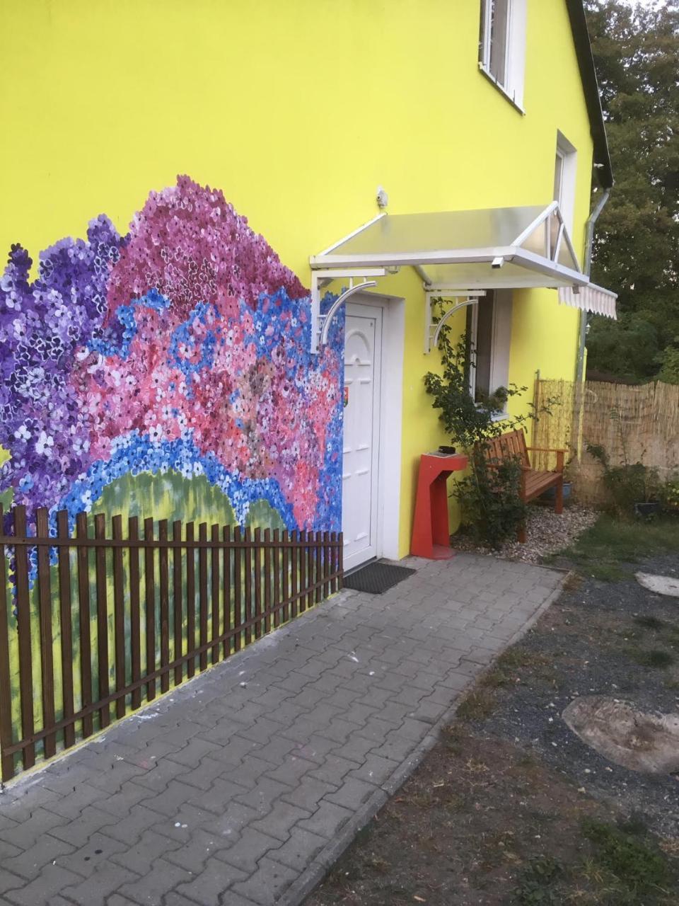 Penzion Krasny Dvur Экстерьер фото